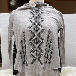 NWT Hi lo, long sleeve blouse, black lace rhinestone accents three XL